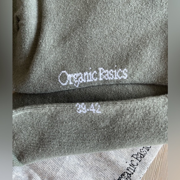 Organic Basics cotton core crew socks / size 39-42 / grey and seaweed - Picture 3 of 6